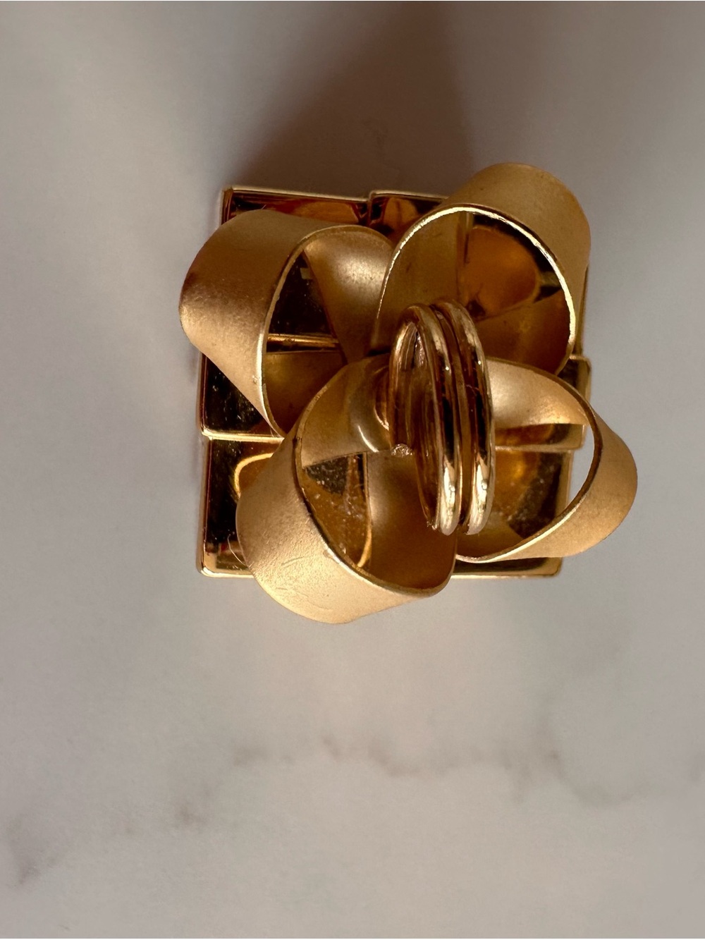 Christmas - Gold Flower Knot PHOTO holder - Christmas Gift